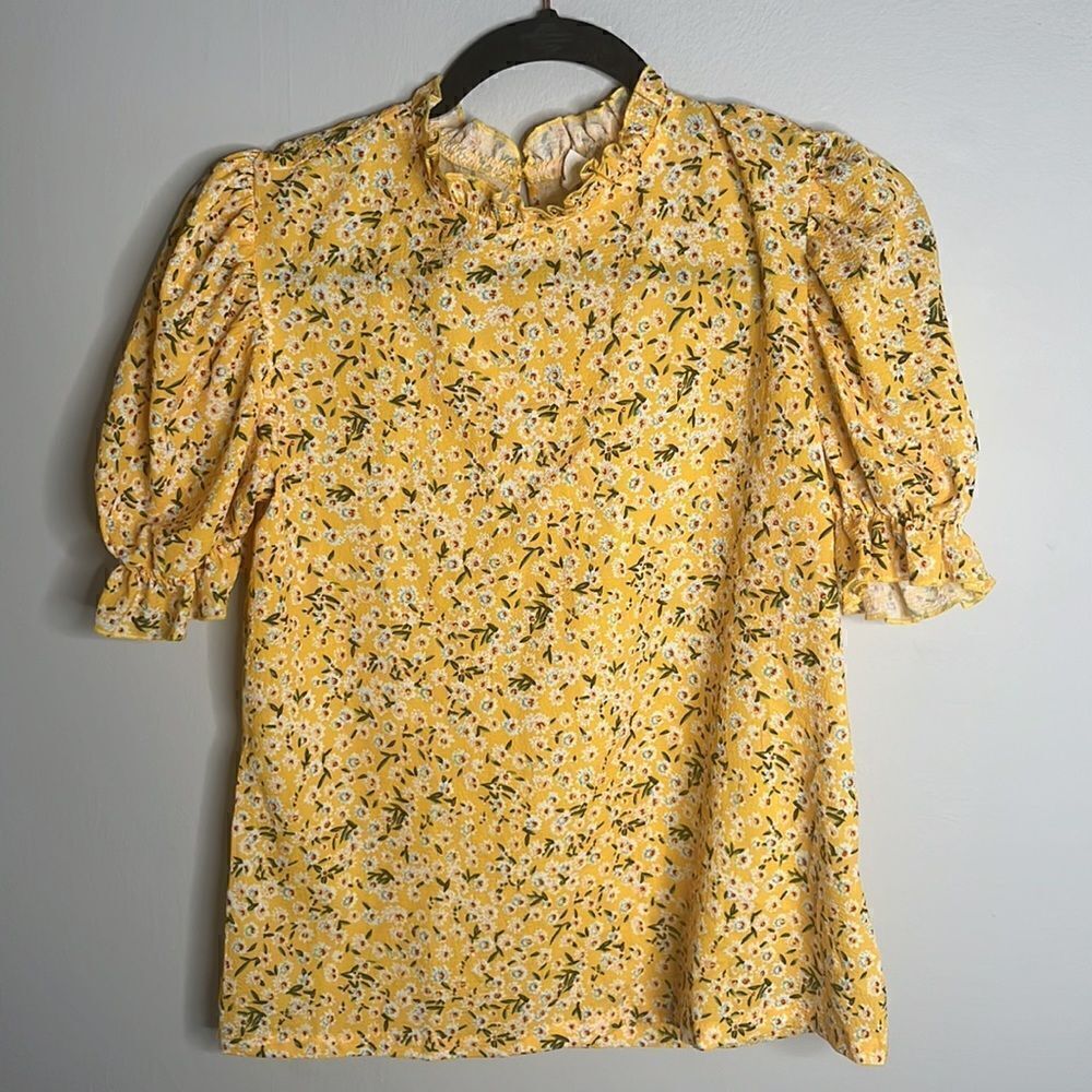 H&M Women’s Yellow Size 2 Blouse
